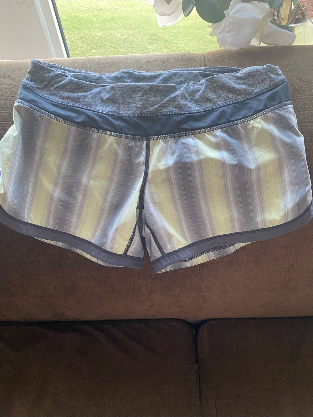 lululemon athletica Striped Light mint green & grey jogger Shorts